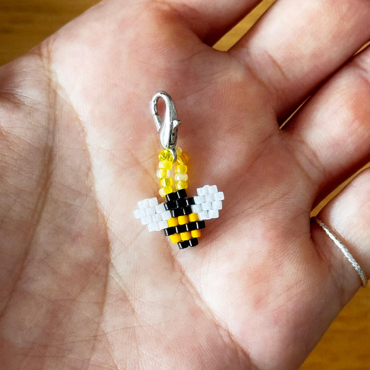 Bumble bee charm