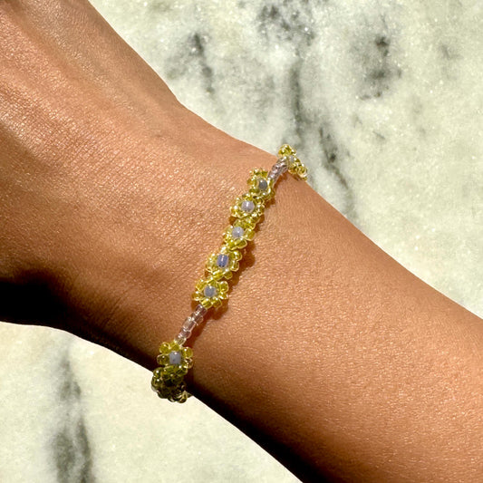 Twinkle loop bracelet