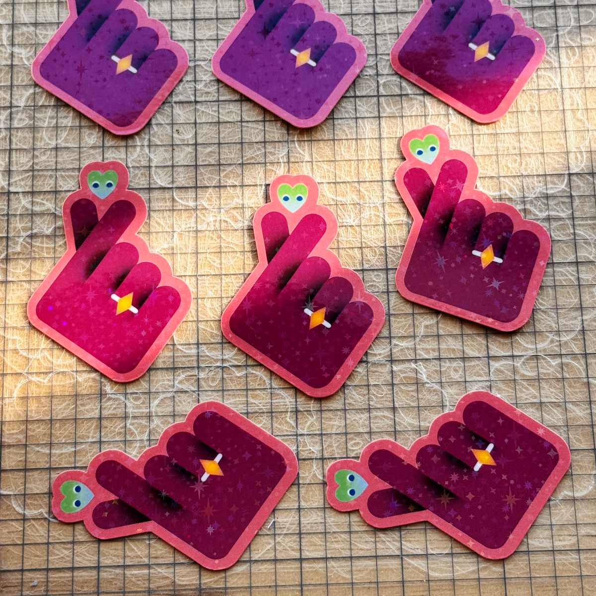 Finger heart stickers (3)