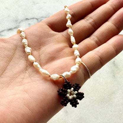 Pearly Girl necklace