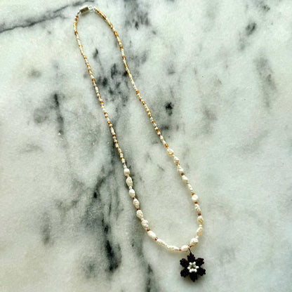 Pearly Girl necklace
